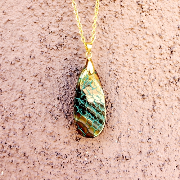 New Dragon Veins Agate Drop Gold Plated Necklace. - Picture 11 of 16